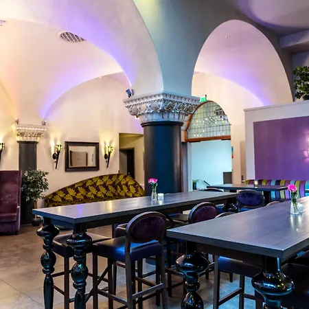 Banken Hotel 4*